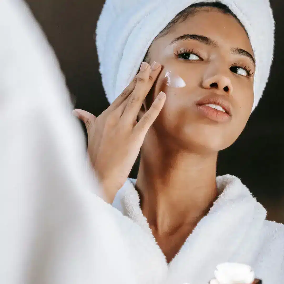 16 کرم آبرسان هیالورونیک اسید کوزارکس|Hyaluronic Acid Moisture|پوست خشک، دهیدراته و حساس|100gr - Image 2