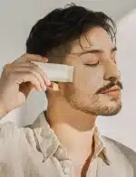 ضد افتاب استیکی