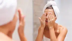 علت جوش صورت